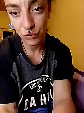 SalyTredelMonte on StripChat