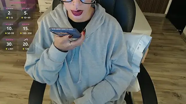 Sam_mansson66 on StripChat