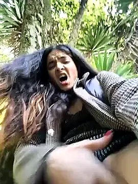 Sam_Sara on StripChat