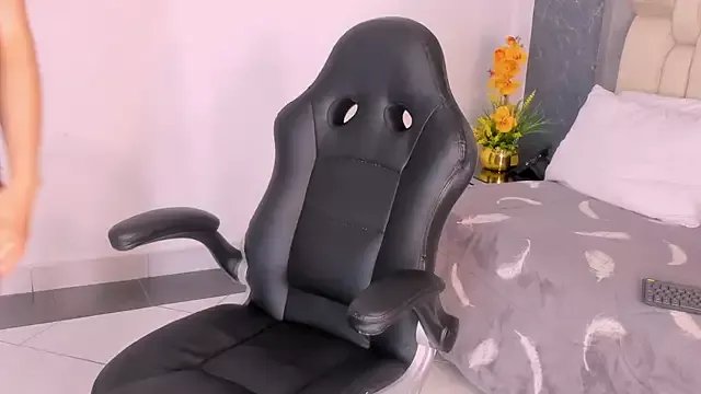 SamantaVazquez on StripChat