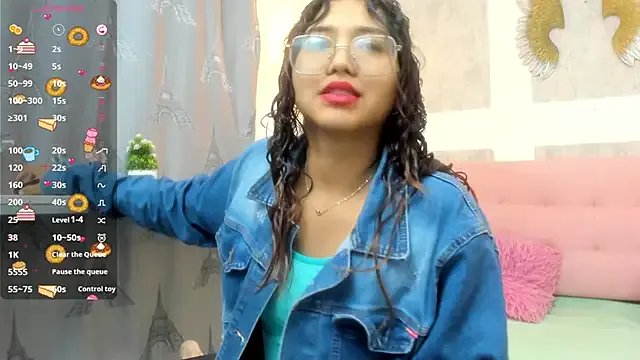 SamanthaFox_8 on StripChat