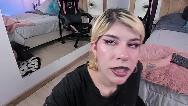 SamyShark — oil ass!