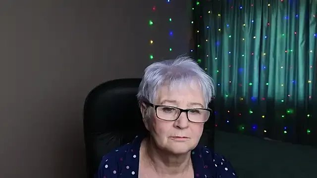 Sandra_Snowflake on StripChat