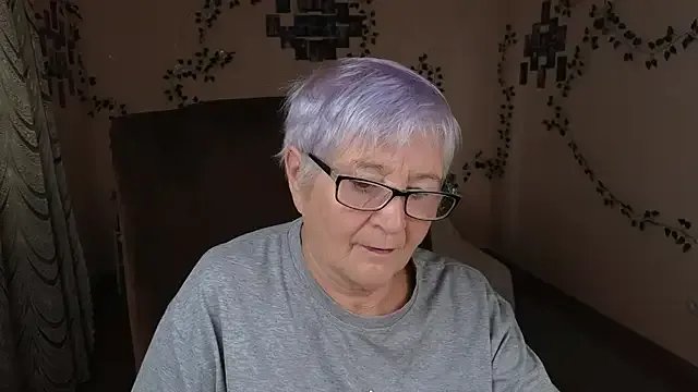 Sandra_Snowflake on StripChat