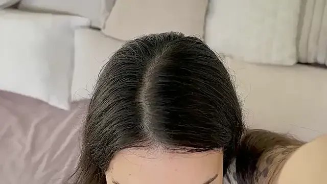 SandraSchon on StripChat