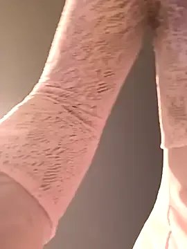 Sara-215 on StripChat