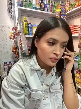 Sara_fun on StripChat