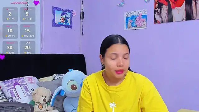 sara_mendez2 on StripChat