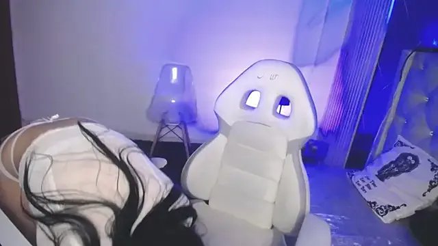 saraa_li on StripChat