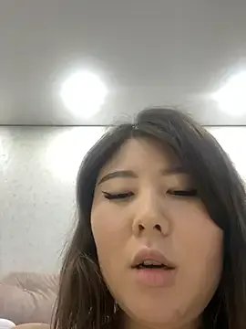 Sarah2127 — Fuck cucumber 