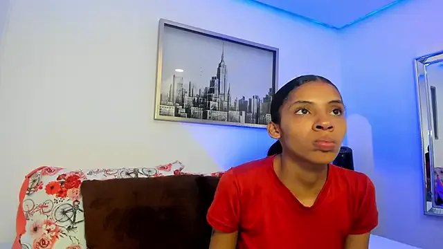 sarah_ashbourne on StripChat