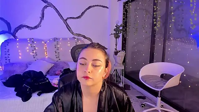 SarahCastro1_ on StripChat