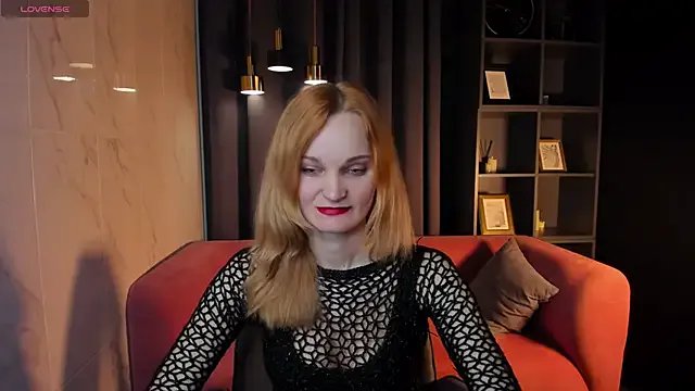 SaraSubtlety on StripChat