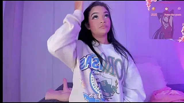 sasha_riverss on StripChat