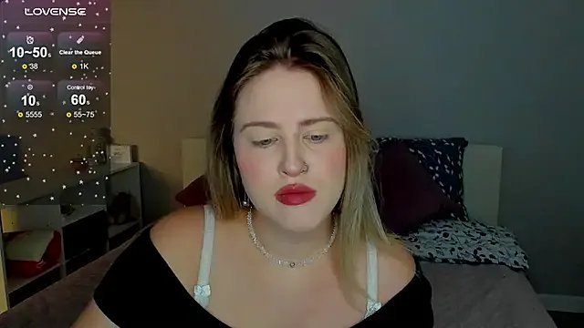 Sassy_Talkin_ on StripChat