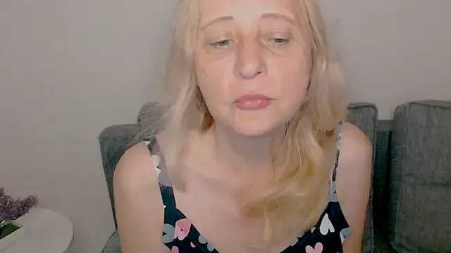 Saule_V on StripChat