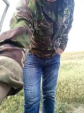 Saysomething3 on StripChat