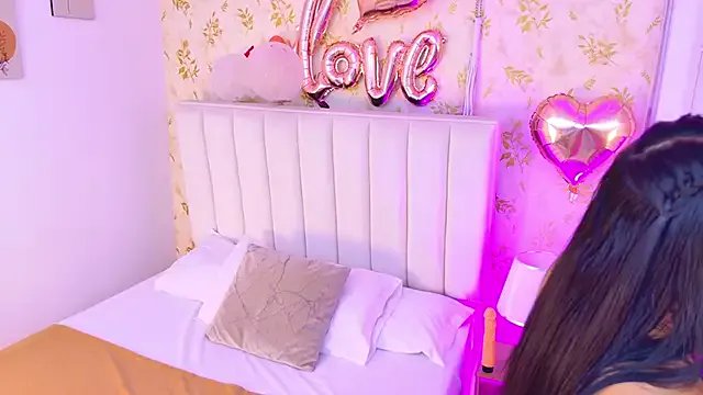 Scarleett_Fire — I fuck my pussy hard with my fingers