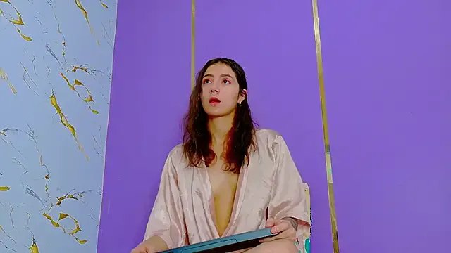 scarlet-jonesx on StripChat