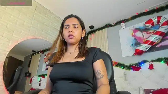 scarletbaker__ on StripChat