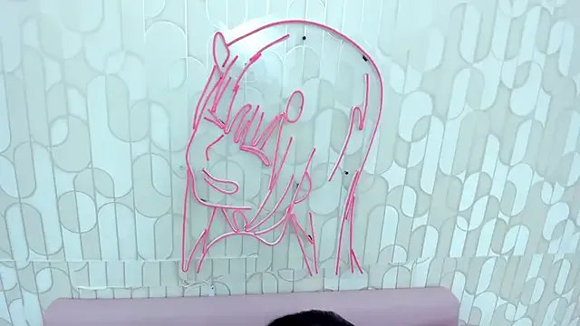 scarletross_ on StripChat