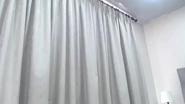 ScarlettGreen_ on StripChat