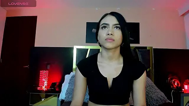 ScarletTorres on StripChat