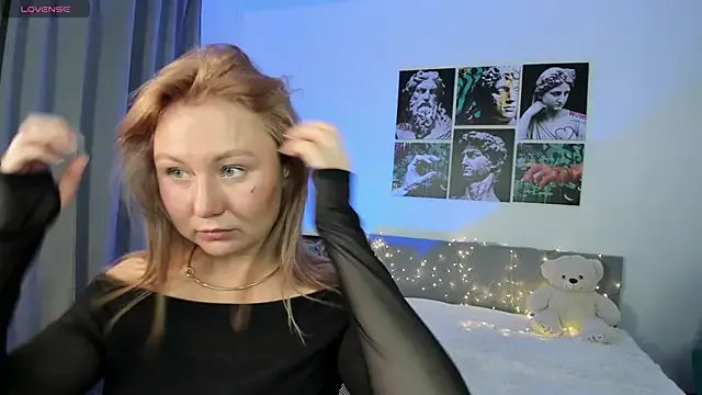 scent__of_woman on StripChat