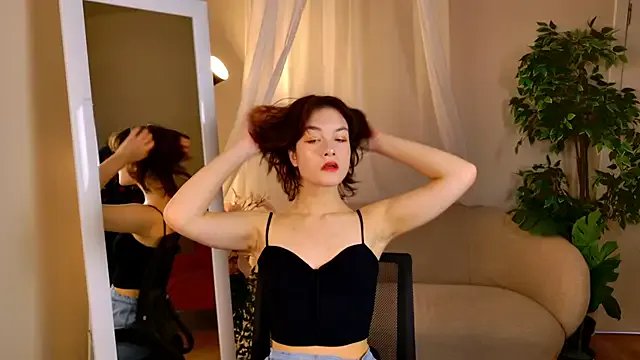 SeaCyra on StripChat