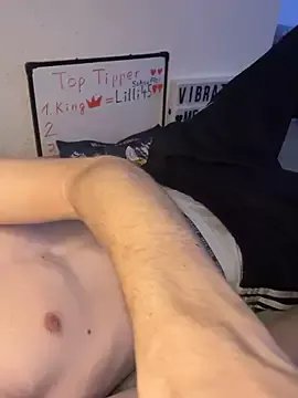 secret_dream415 on StripChat