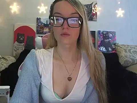 SecretSophia on StripChat