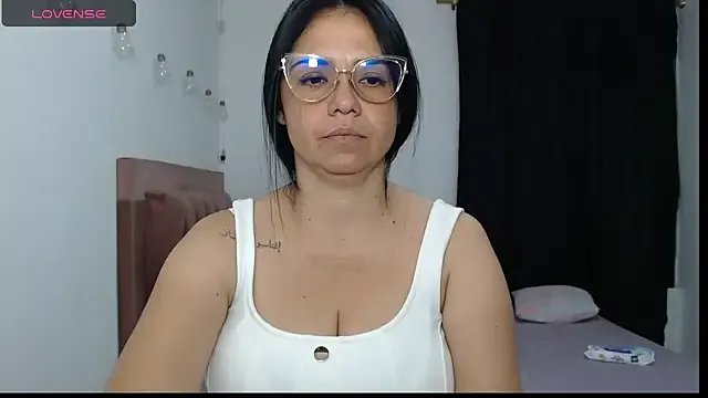 selena_ferri on StripChat