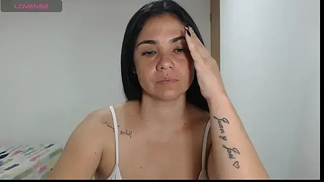 selena_ferri on StripChat