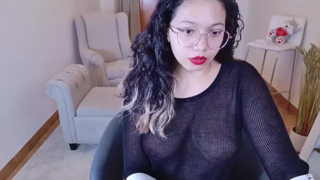 SelenaBlumX on StripChat