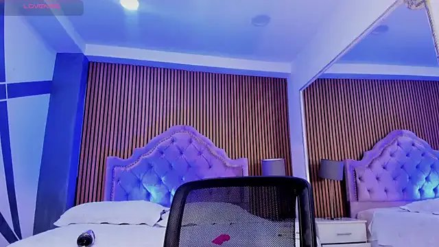 SelenaStonne on StripChat