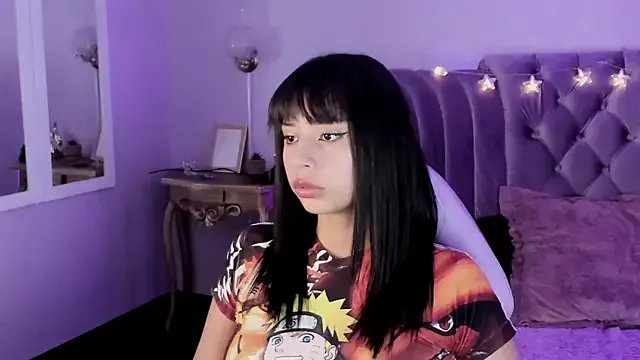 Seren_Bleck on StripChat