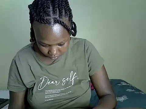 Sexiebony12 on StripChat