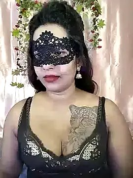 Sexy-Monikaa on StripChat