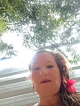 Freechat Sexy-Woman-Mature on StripChat