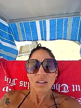 sexy7883 on StripChat