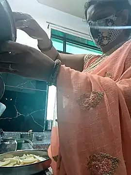 Sexy_Aasma on StripChat