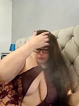 Sexy_Binxy on StripChat