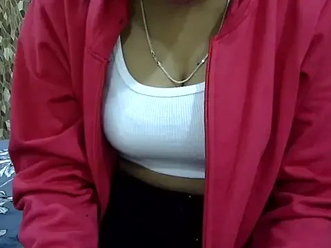 SEXY_DOLL88 on StripChat