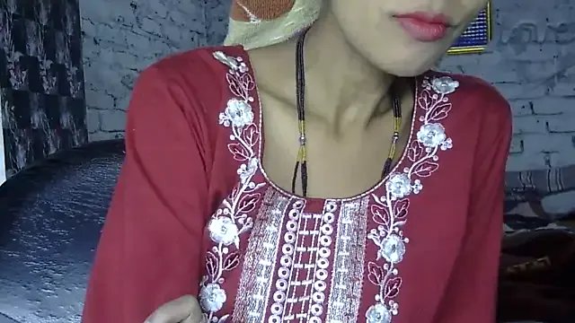 Sexy_Heena69 on StripChat