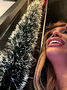 sexy_melany_xxx on StripChat