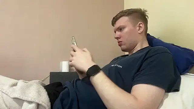 sexybooii6968 on StripChat