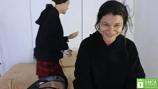 sexychanell_18 on StripChat