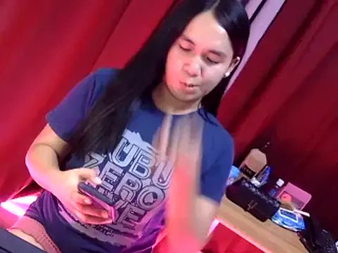 SexyMica69 on StripChat