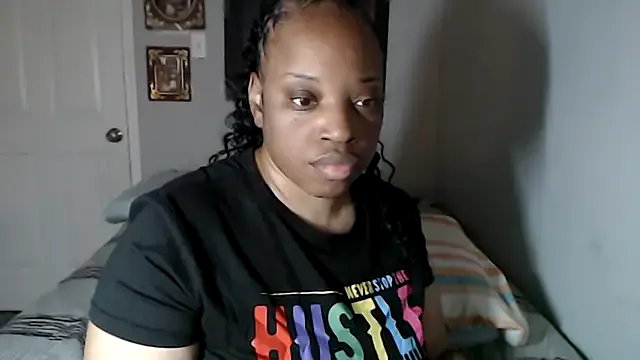 Sexymona1218 on StripChat