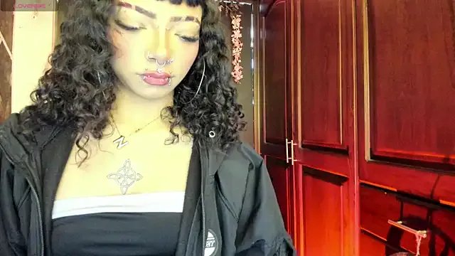 SexyNaf on StripChat